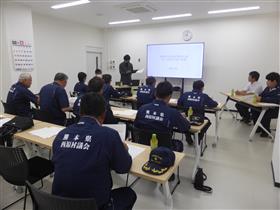 視察1